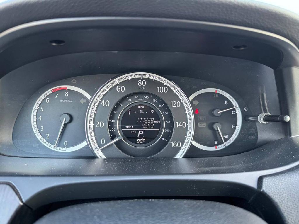 2013 Honda Accord Image 21