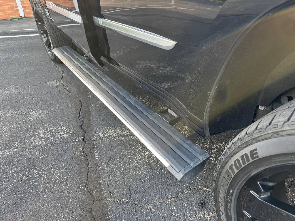 2016 Cadillac Escalade Image 23