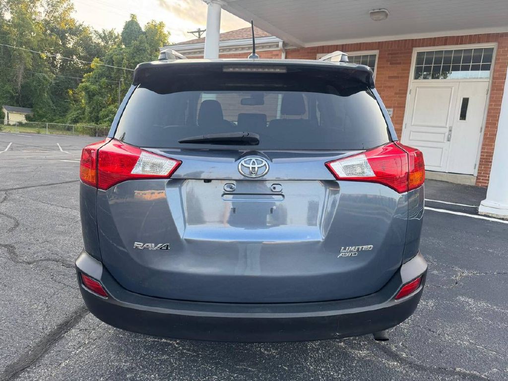 2014 Toyota Rav4 Image 7