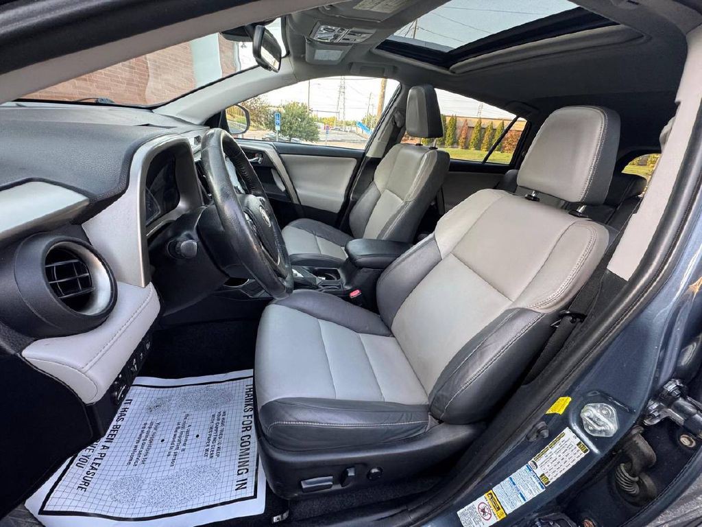 2014 Toyota Rav4 Image 9