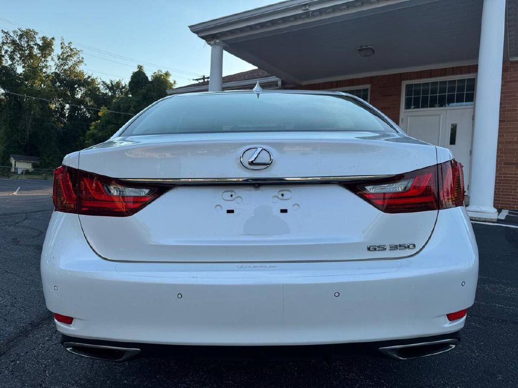 2015 Lexus GS Image 7