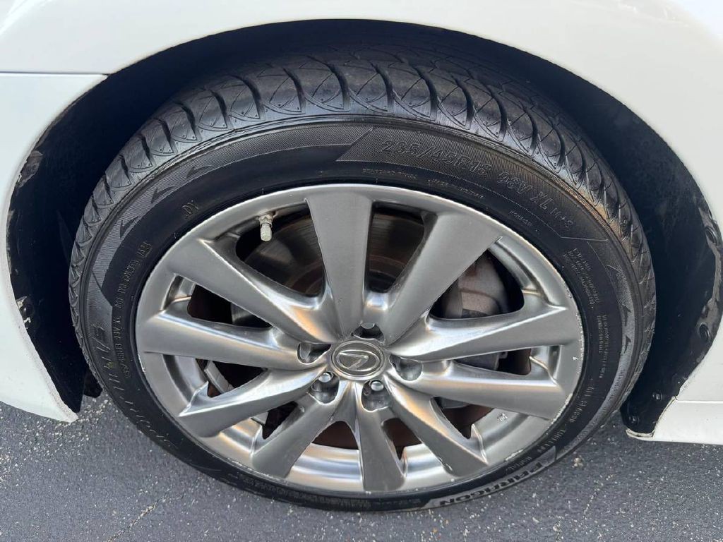2015 Lexus GS Image 22