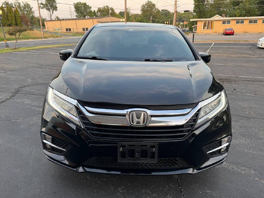 2019 Honda Odyssey Image 2