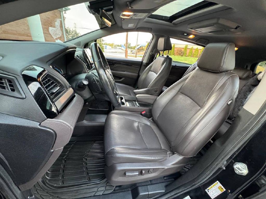 2019 Honda Odyssey Image 9