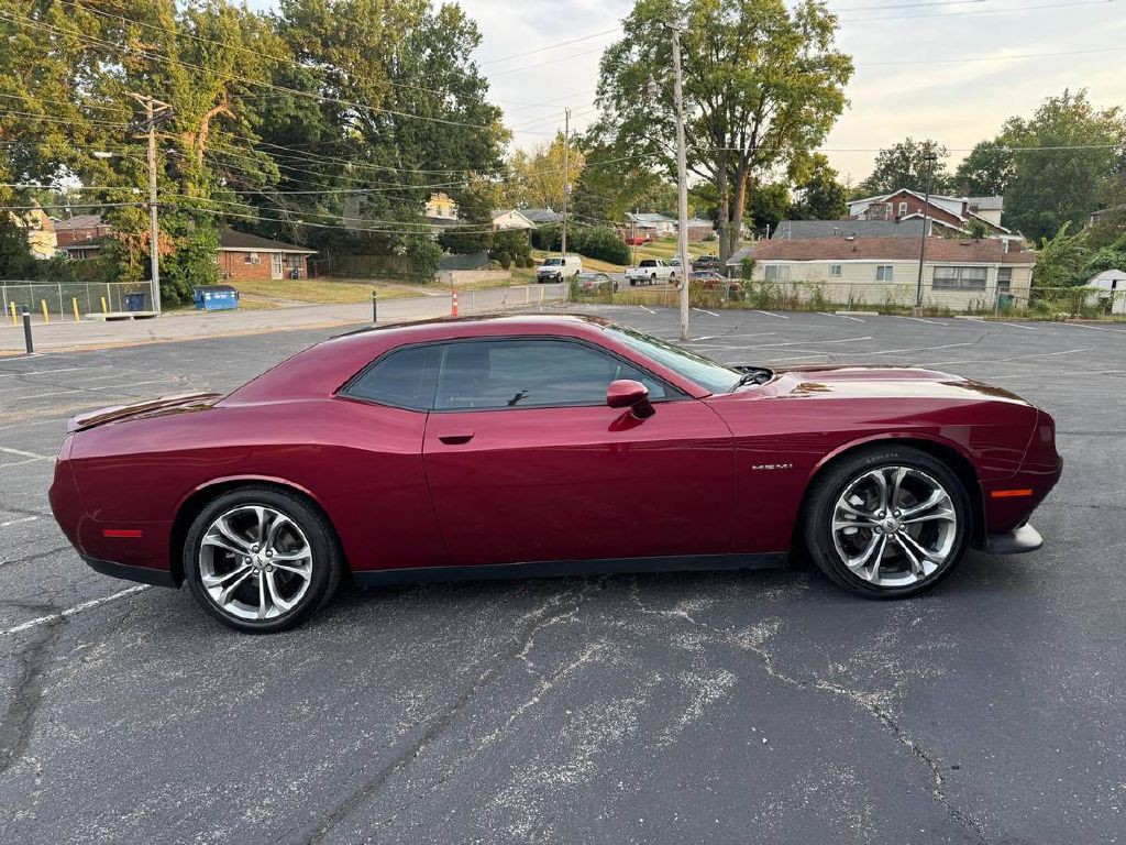 2020 Dodge Challenger Image 4