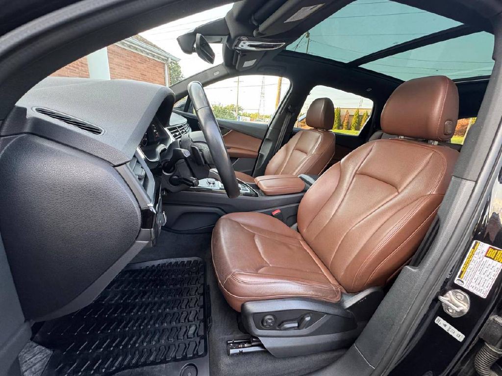 2017 Audi Q7 Image 9