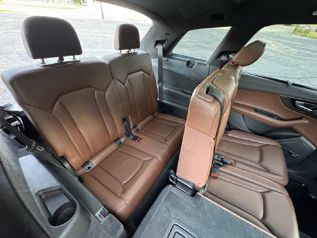 2017 Audi Q7 Image 15