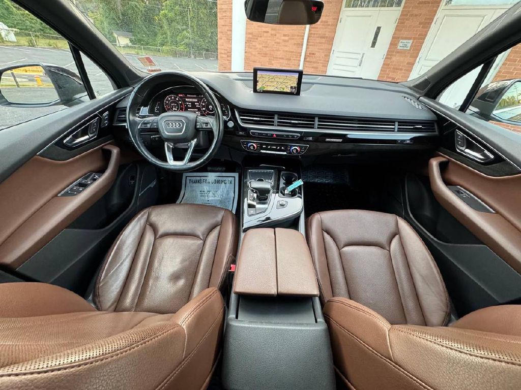 2017 Audi Q7 Image 16