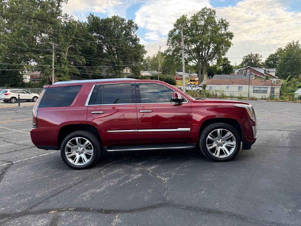 2020 Cadillac Escalade Image 4