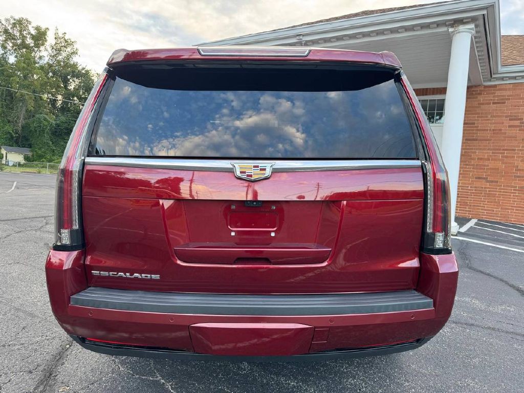 2020 Cadillac Escalade Image 7