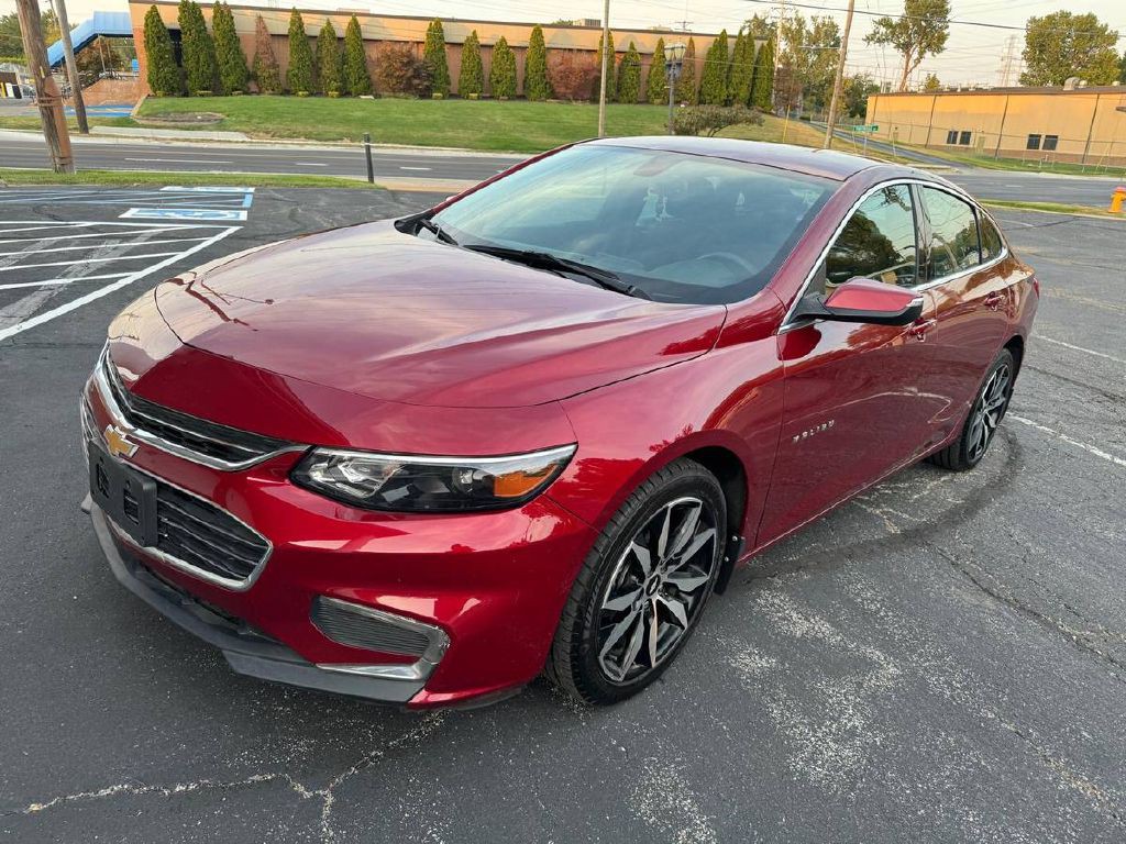 2018 Chevrolet Malibu Image 3