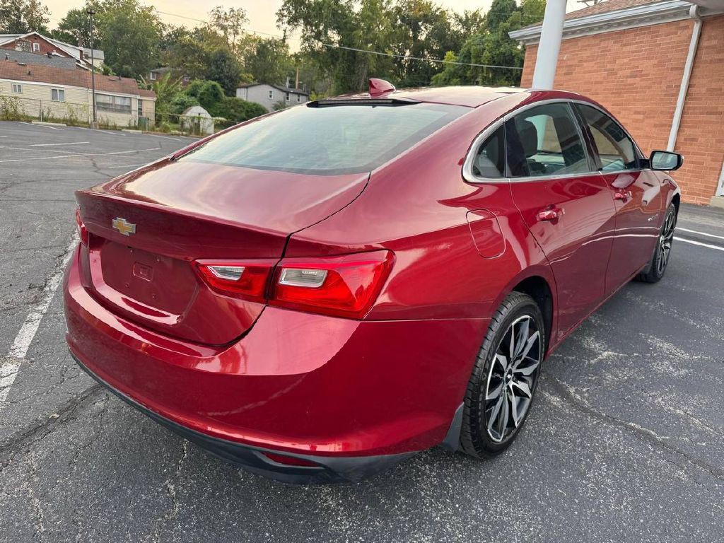 2018 Chevrolet Malibu Image 6