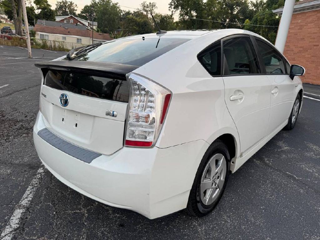 2011 Toyota Prius Image 6
