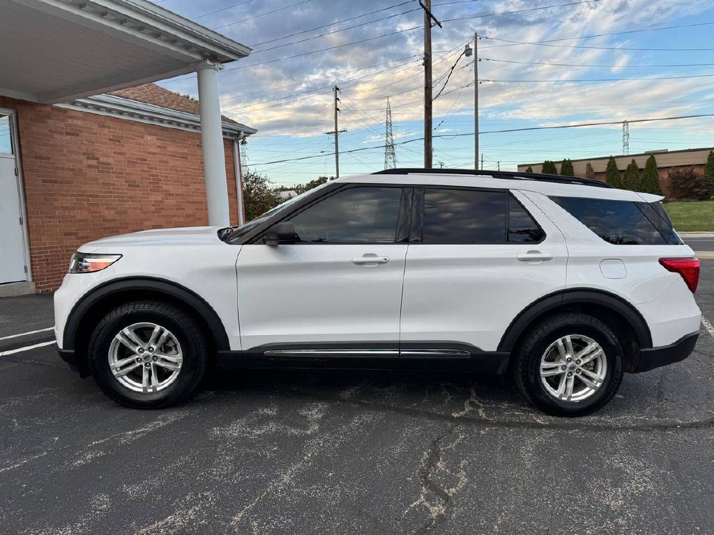 2020 Ford Explorer Image 5