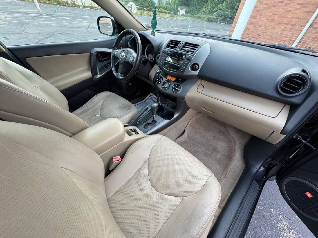 2010 Toyota Rav4 Image 12
