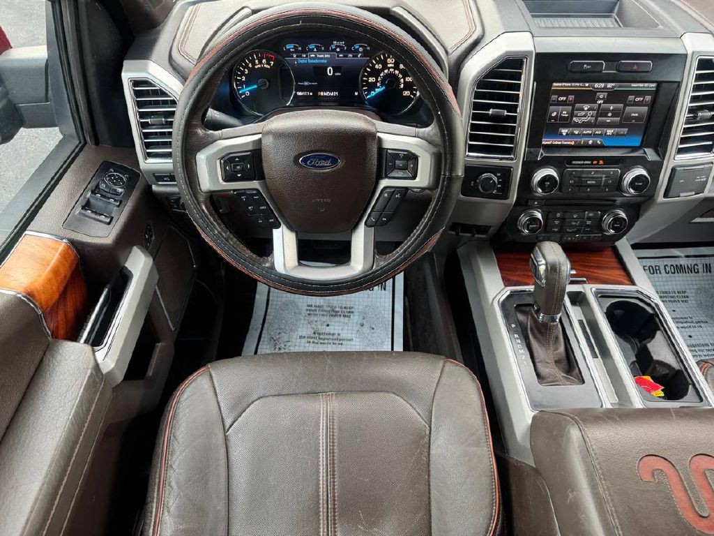2015 Ford F-150 Image 18