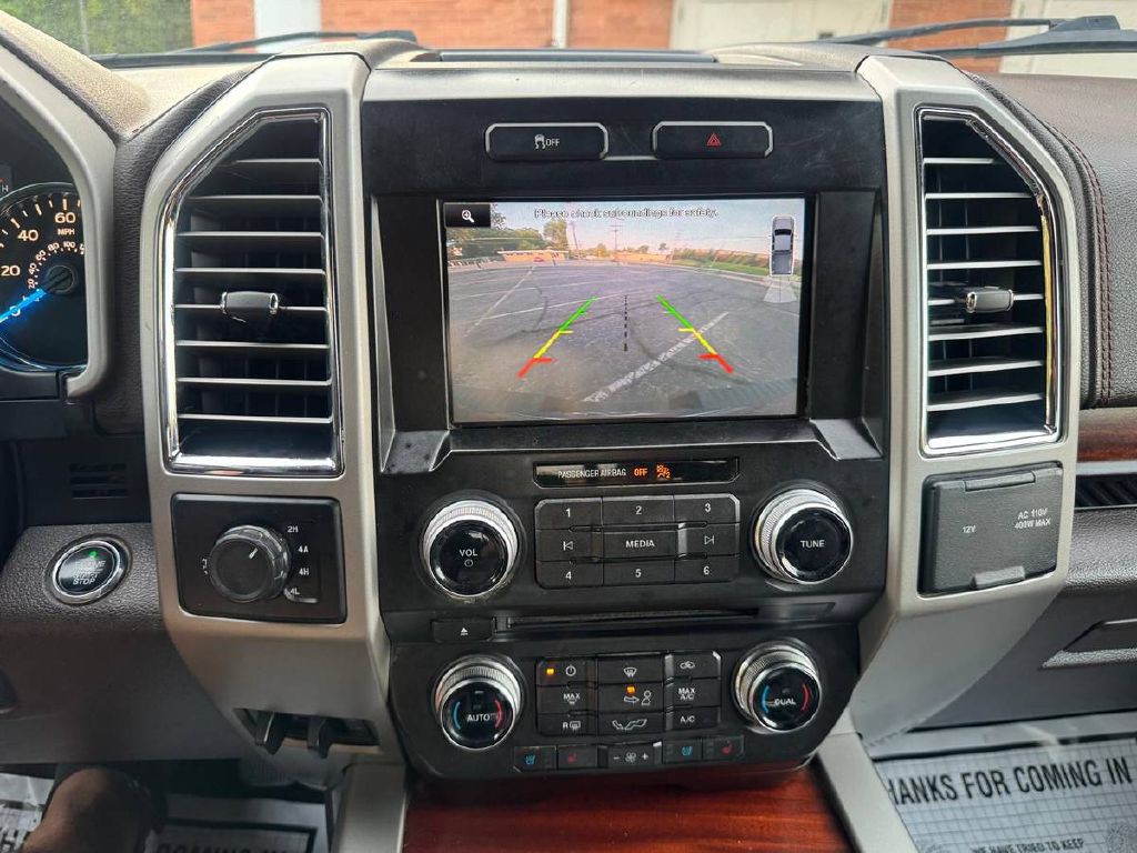 2015 Ford F-150 Image 19