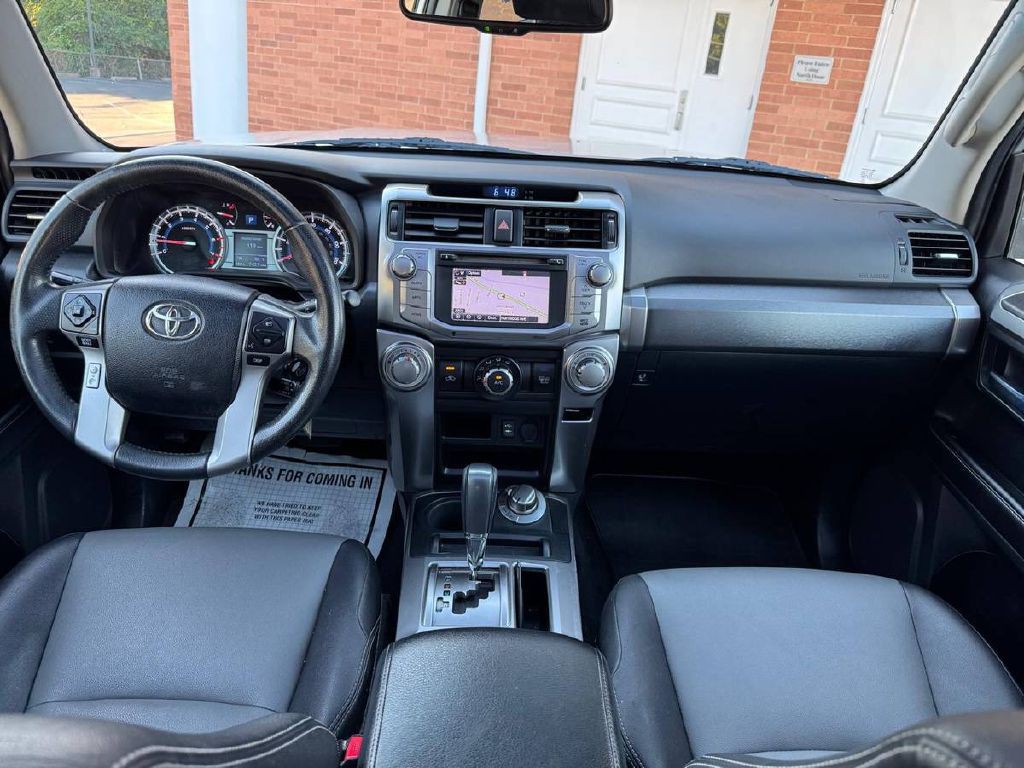 2015 Toyota 4Runner Image 16