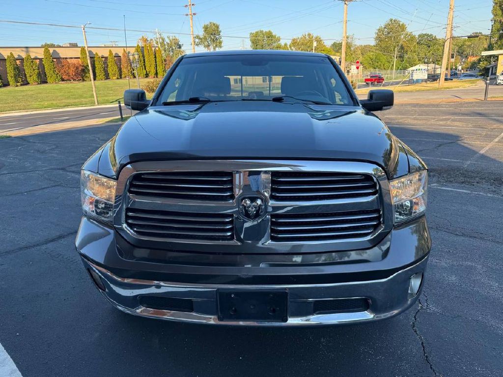 2014 RAM 1500 Image 2