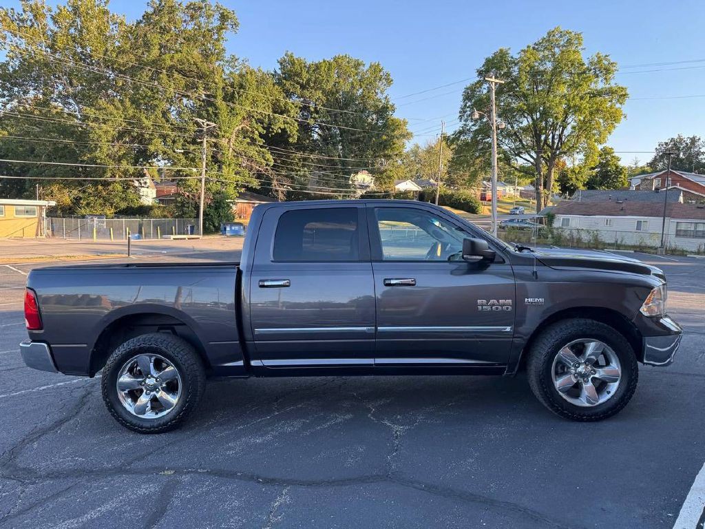 2014 RAM 1500 Image 4