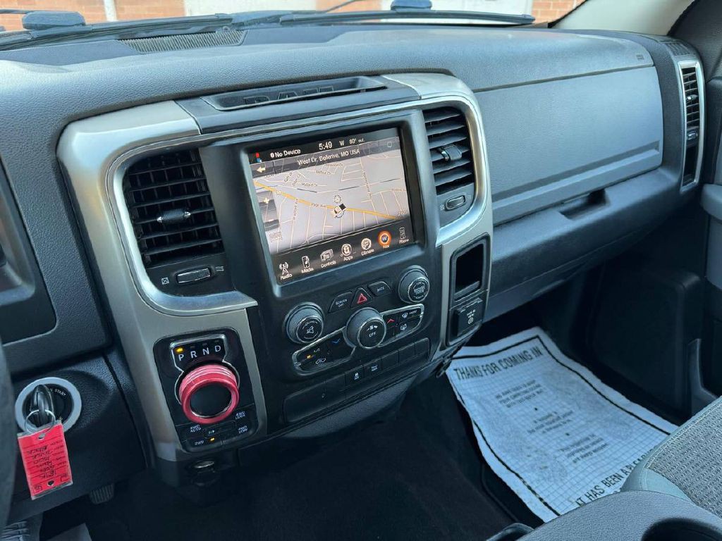 2014 RAM 1500 Image 17