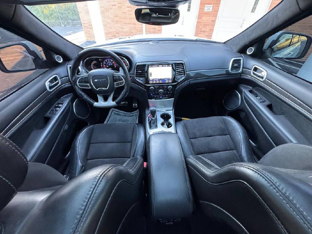 2019 Jeep Grand Cherokee Image 16