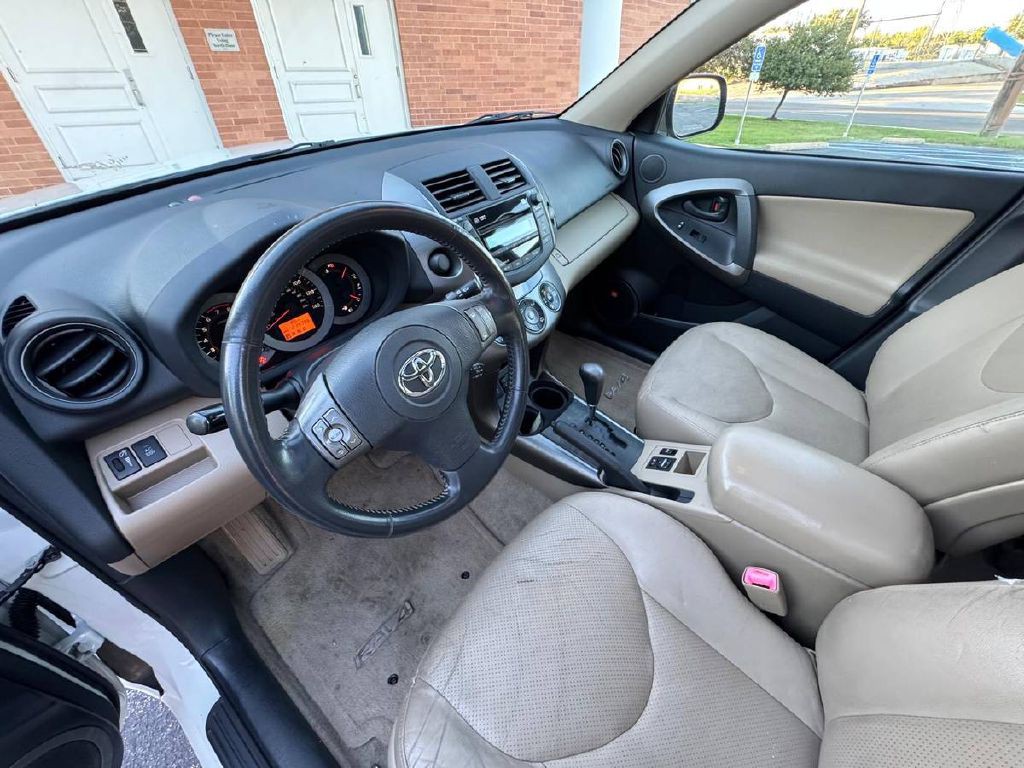 2009 Toyota Rav4 Image 10