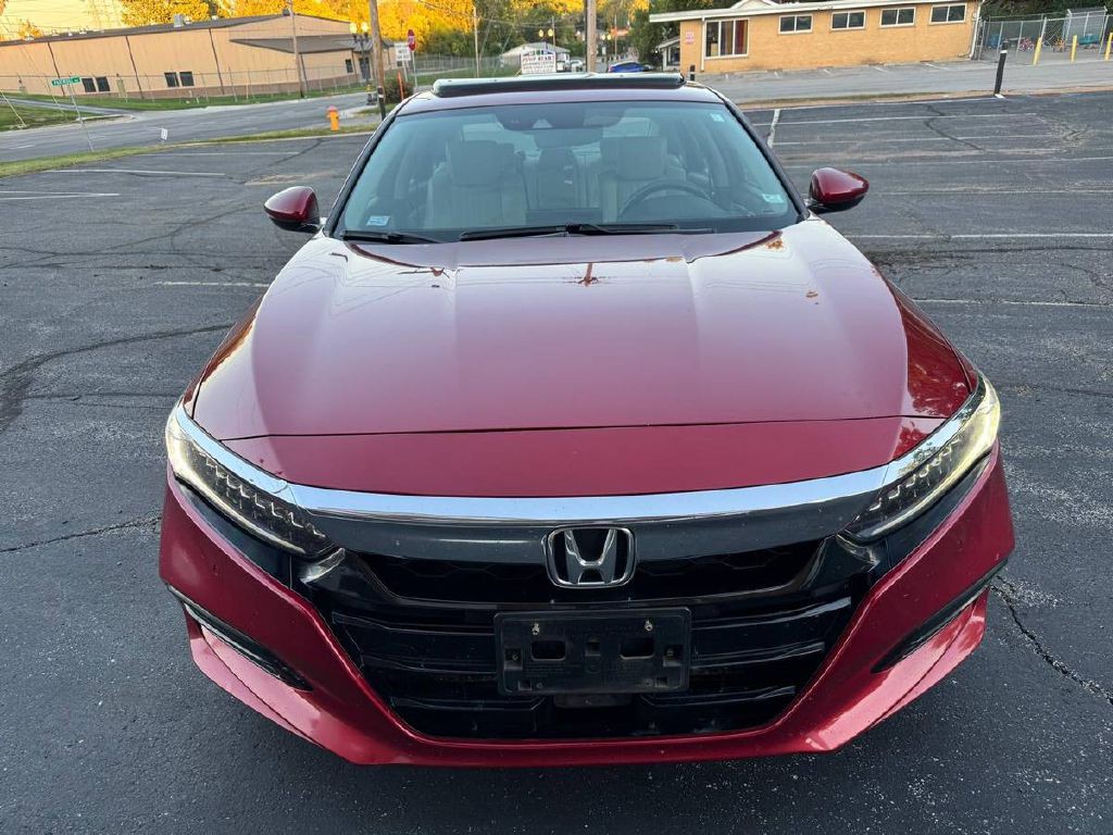 2018 Honda Accord Image 2