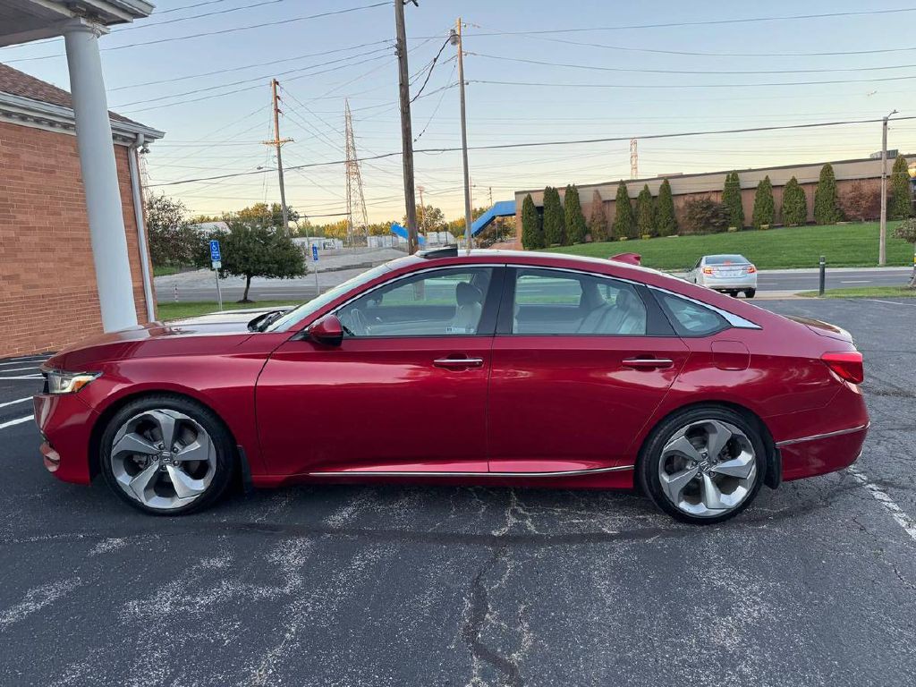 2018 Honda Accord Image 5