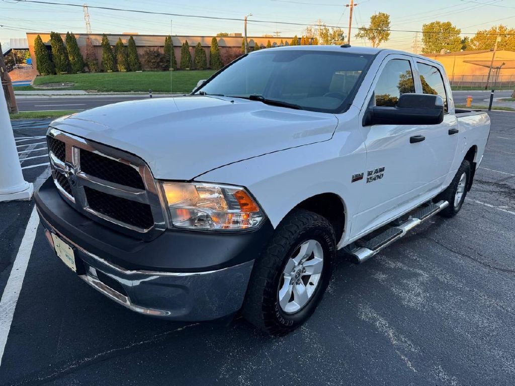 2018 RAM 1500 Image 3