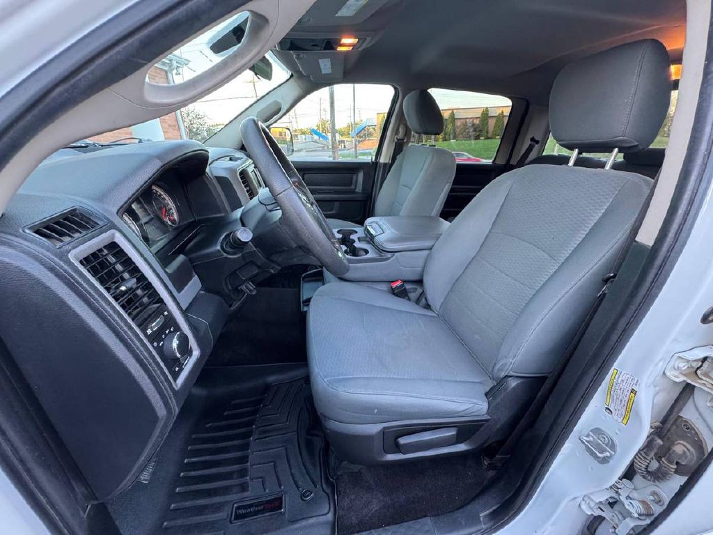 2018 RAM 1500 Image 9