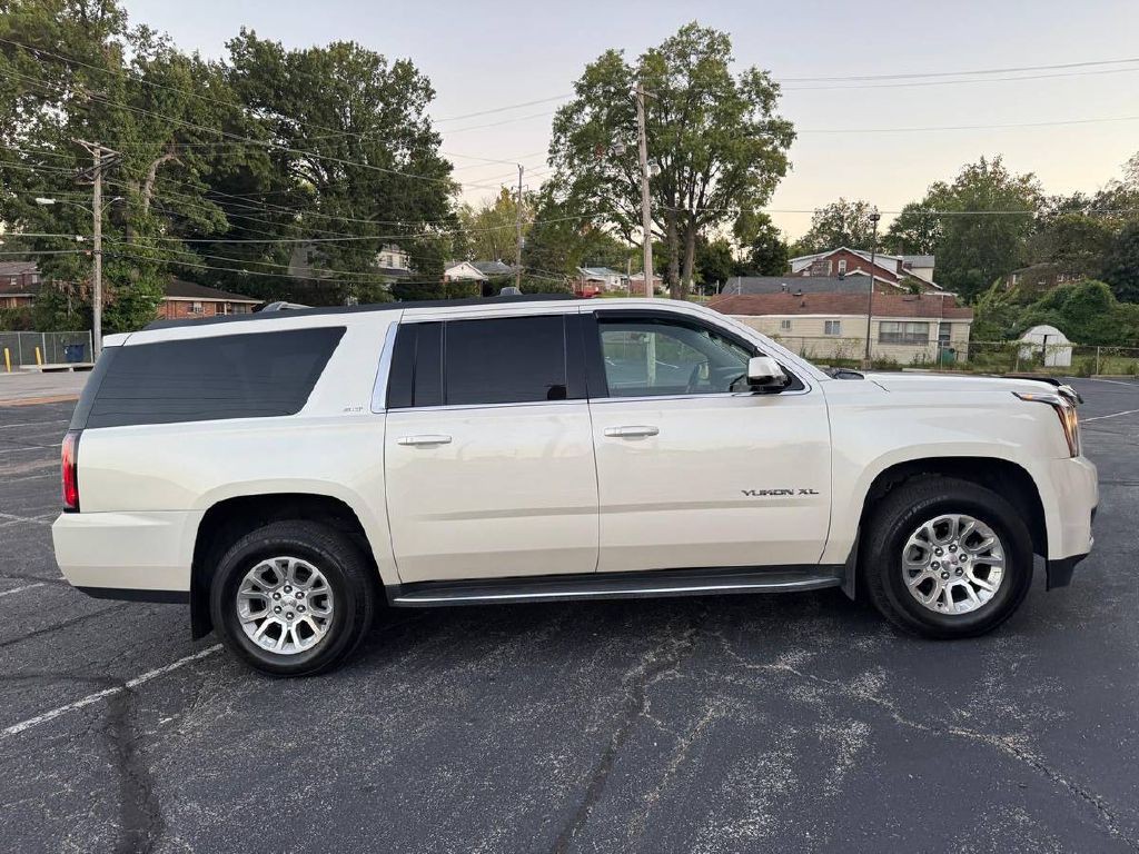 2015 GMC Yukon Image 4