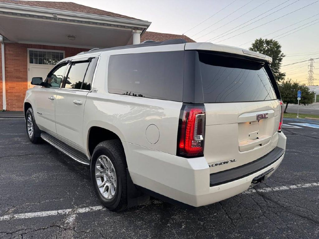 2015 GMC Yukon Image 8