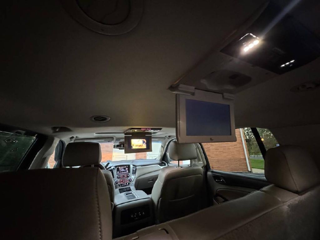 2015 GMC Yukon Image 16