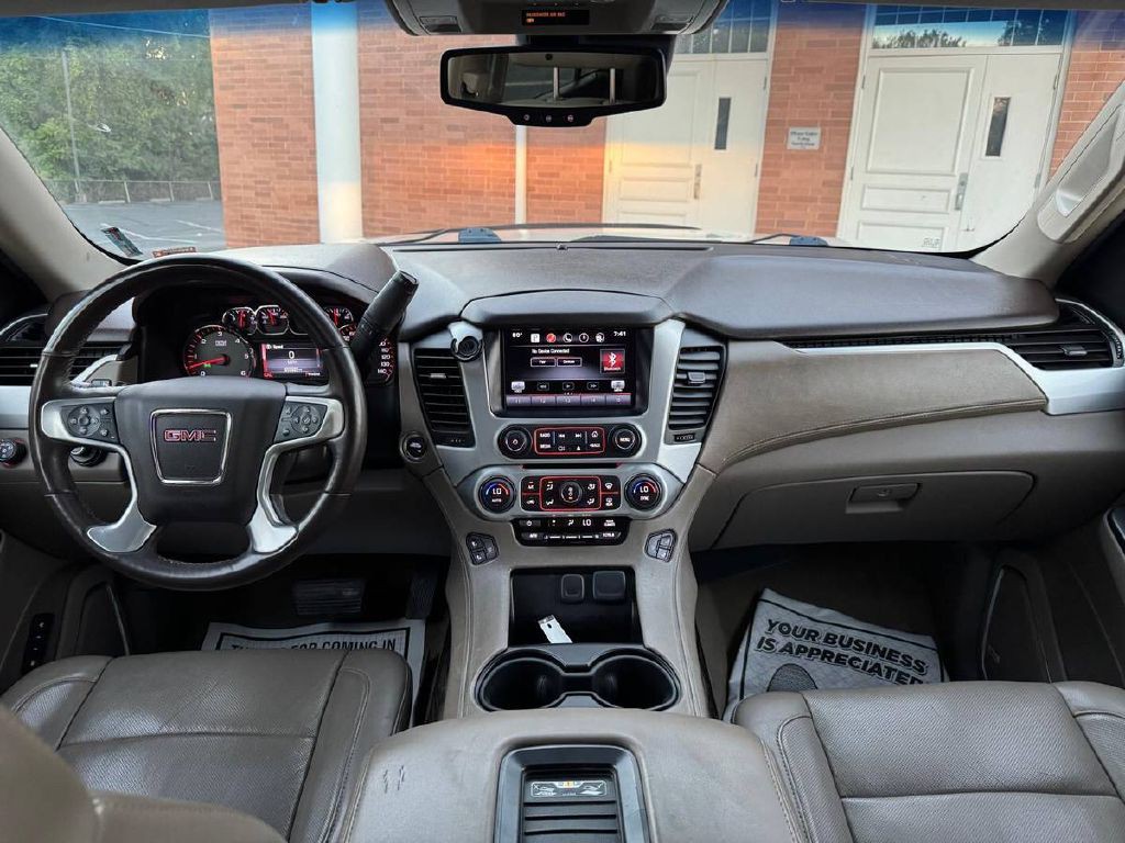 2015 GMC Yukon Image 20