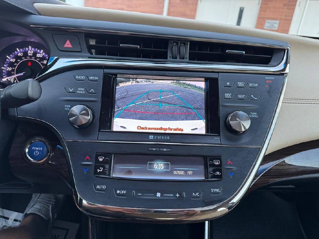 2013 Toyota Avalon Image 20