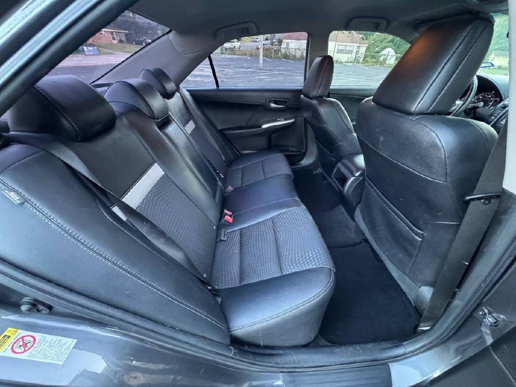 2012 Toyota Camry Image 19