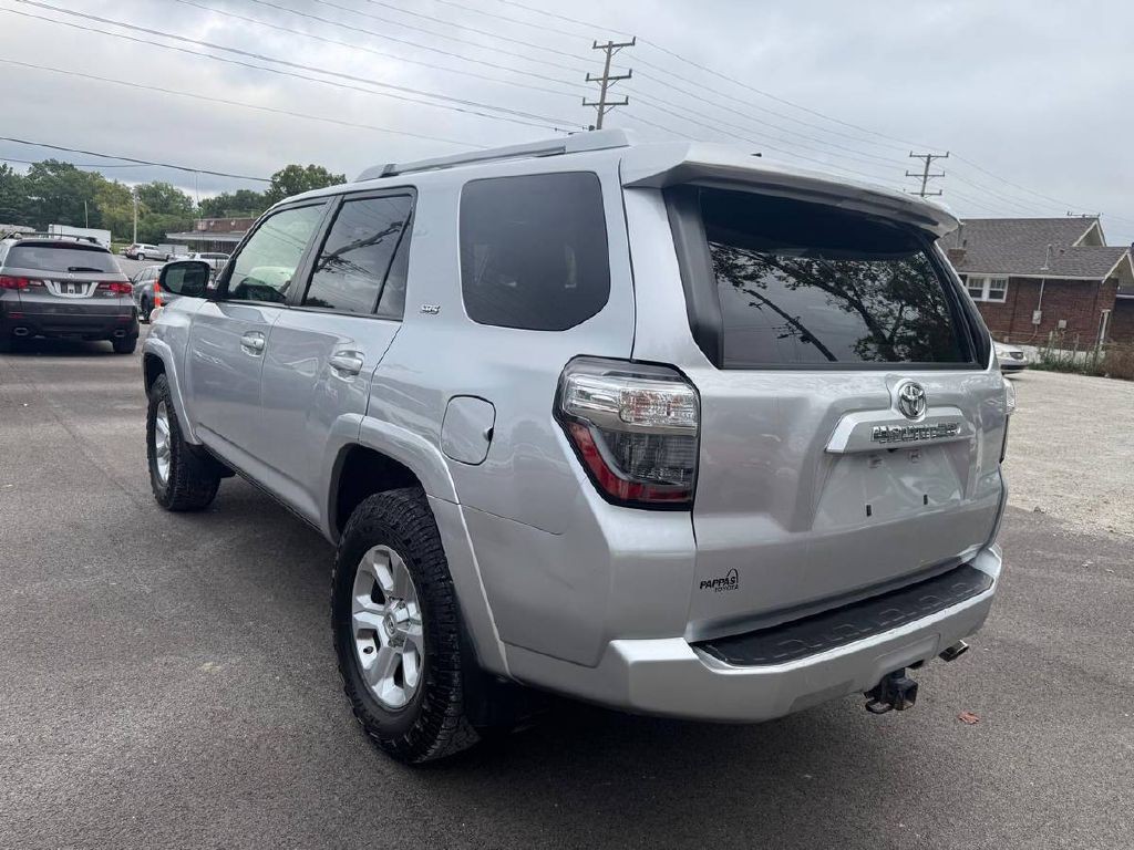 2017 Toyota 4Runner Image 8