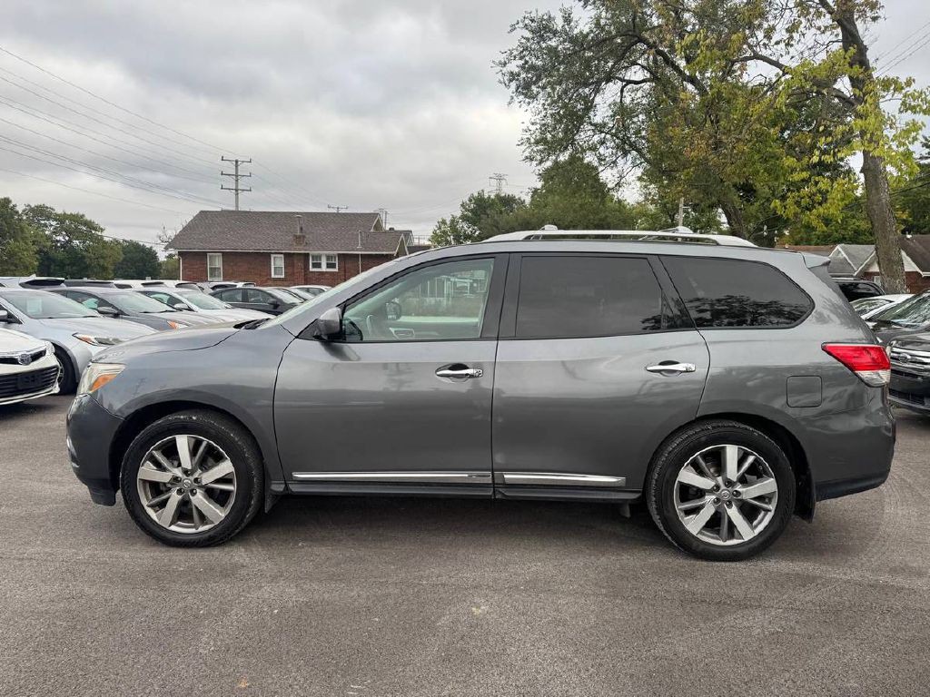 2015 Nissan Pathfinder Image 5