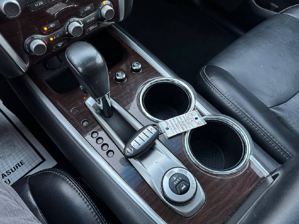 2015 Nissan Pathfinder Image 21