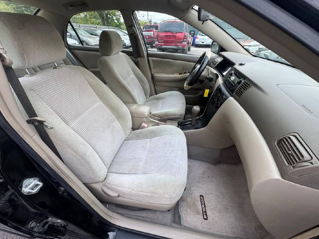 2007 Toyota Corolla Image 11