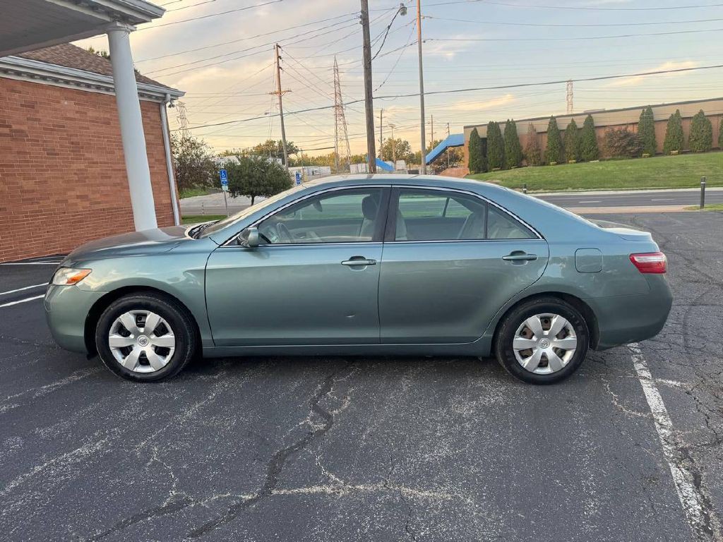 2009 Toyota Camry Image 5