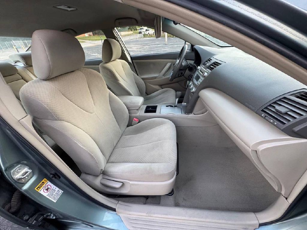 2009 Toyota Camry Image 11