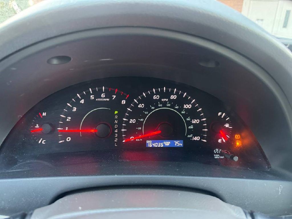 2009 Toyota Camry Image 17
