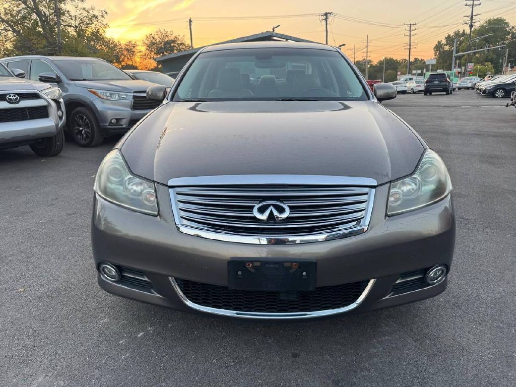 2008 INFINITI M35 Image 2