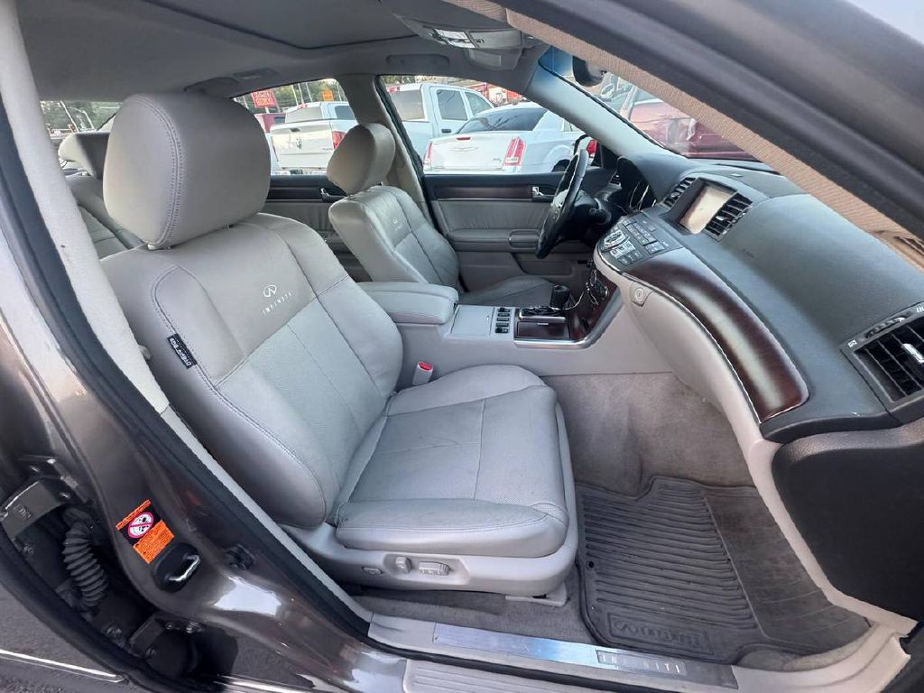 2008 INFINITI M35 Image 12
