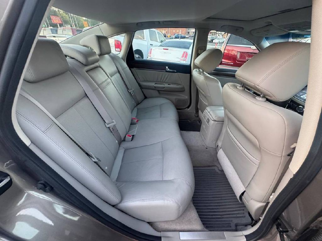 2008 INFINITI M35 Image 13