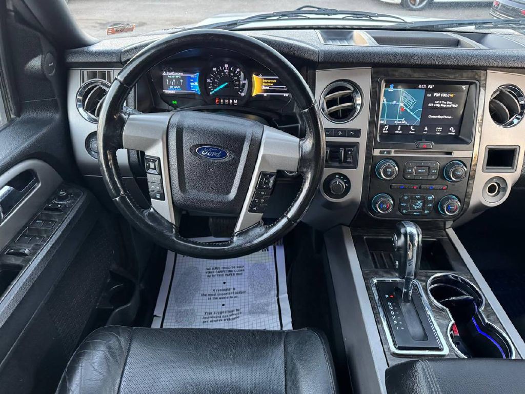 2017 Ford Expedition Image 18