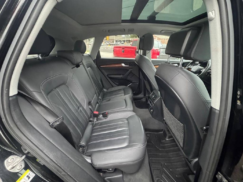 2021 Audi Q5 Image 10