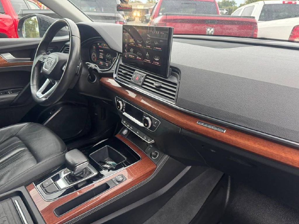 2021 Audi Q5 Image 13